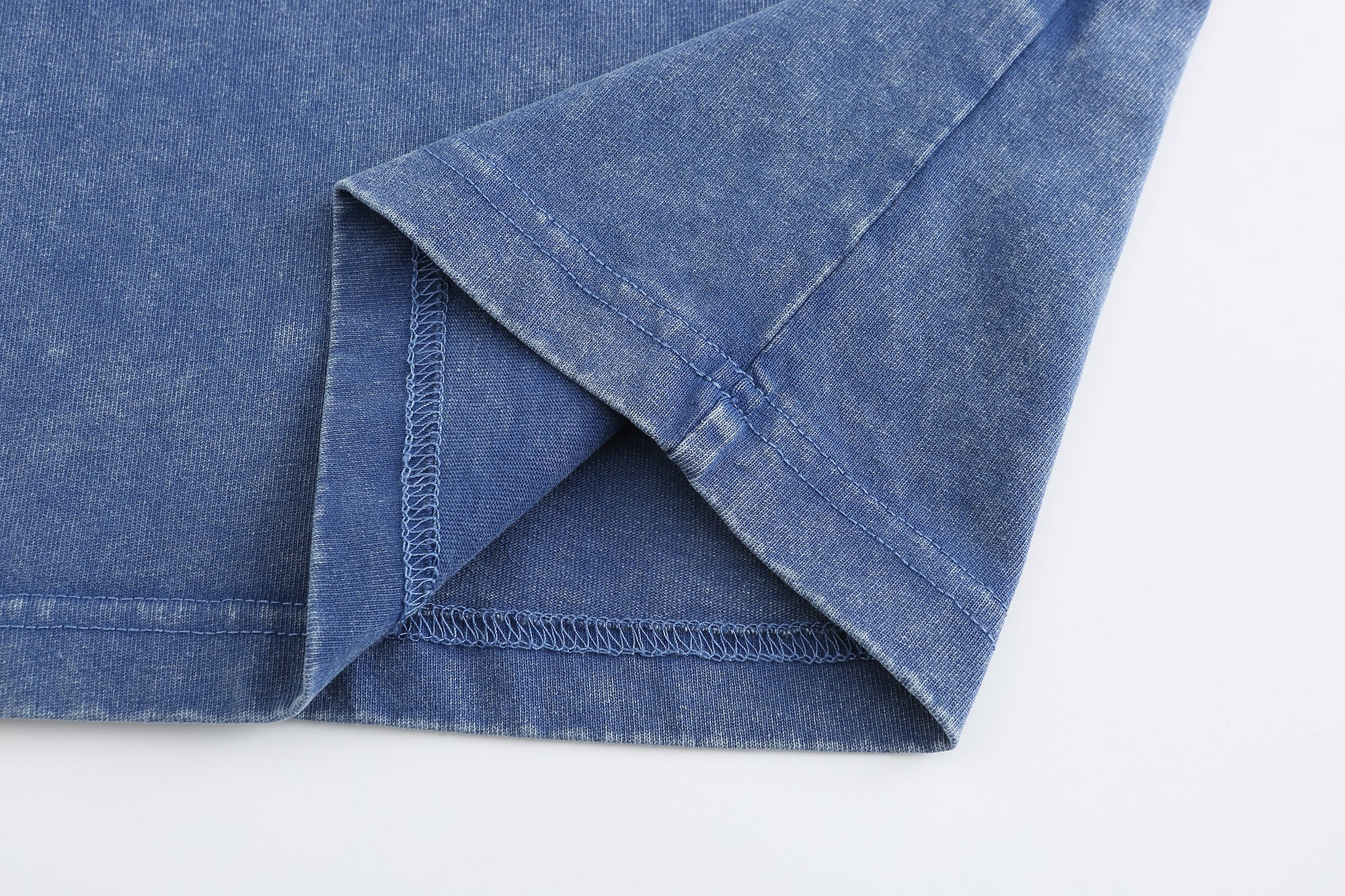 200GSM Vintage Snow Washed Tee - Steel Blue Fabric, Stitching and Construction - Detail View