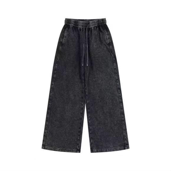 350GSM Heavyweight Snow Washed Straight-Leg Sweatpants - Black - Front View