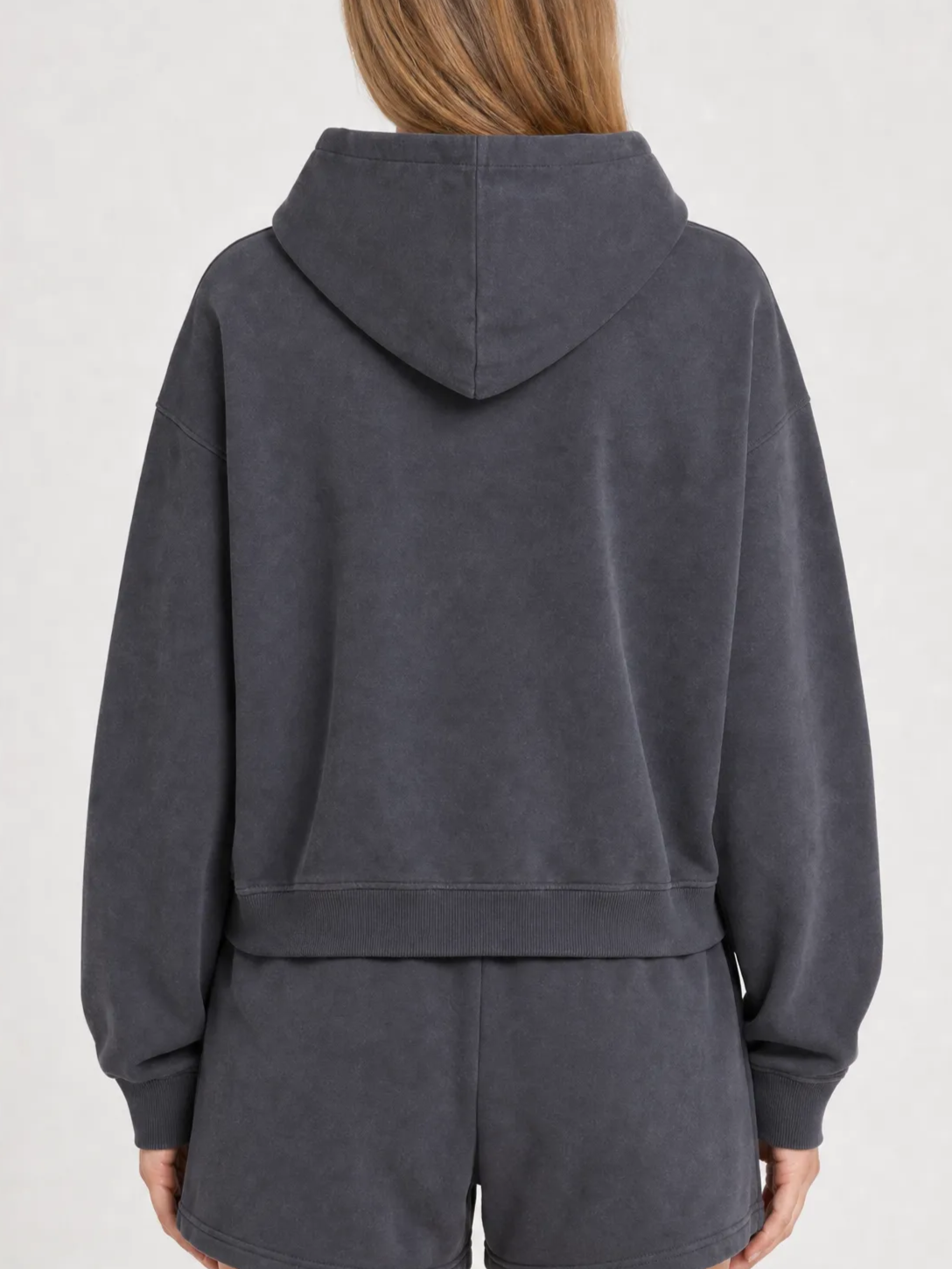 400GSM Women Snow Washed Drop shoulder Cropped Pullover Hoodie - Dark Gray - Model View