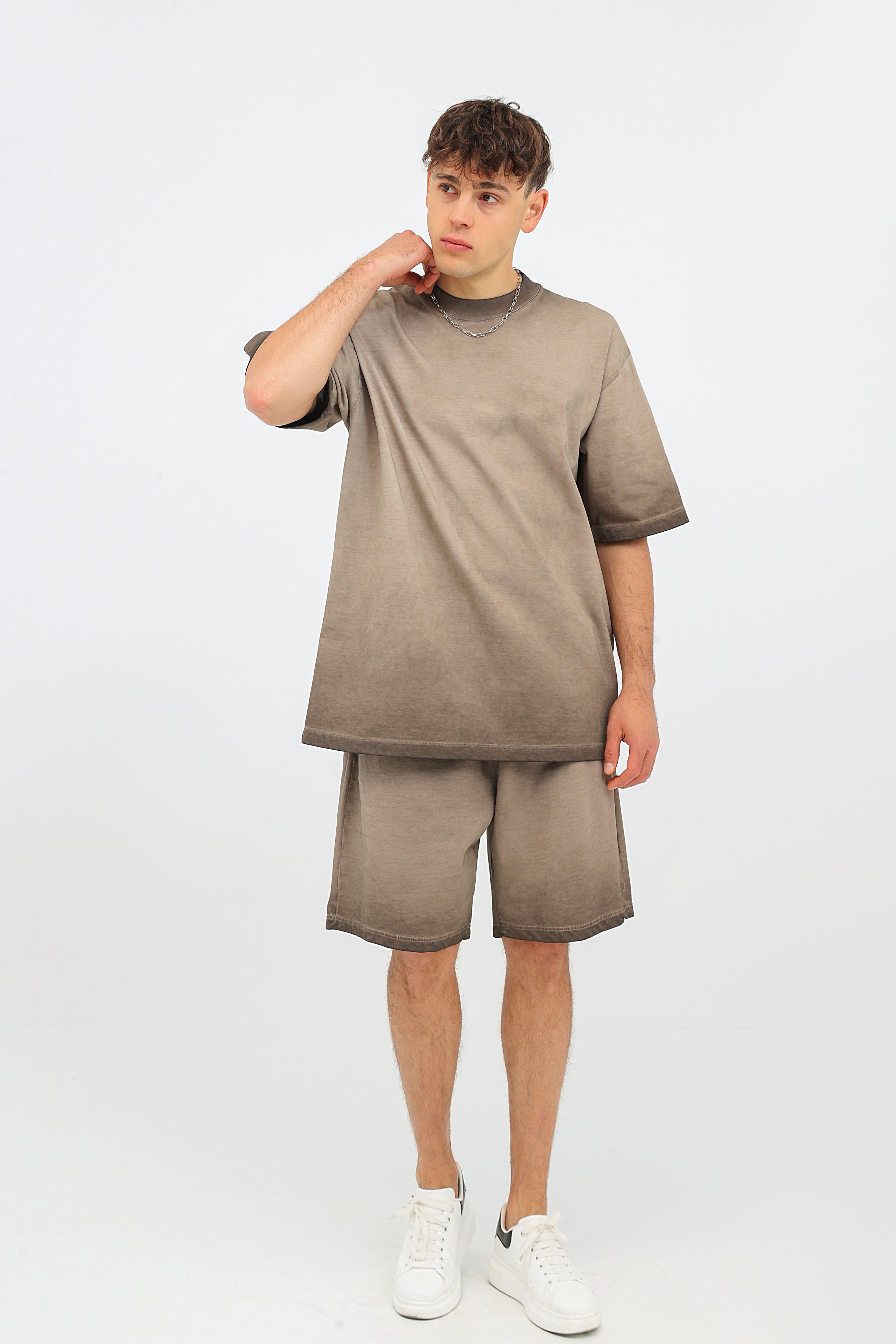230GSM Ombre Washed Tee - Brown - Model View