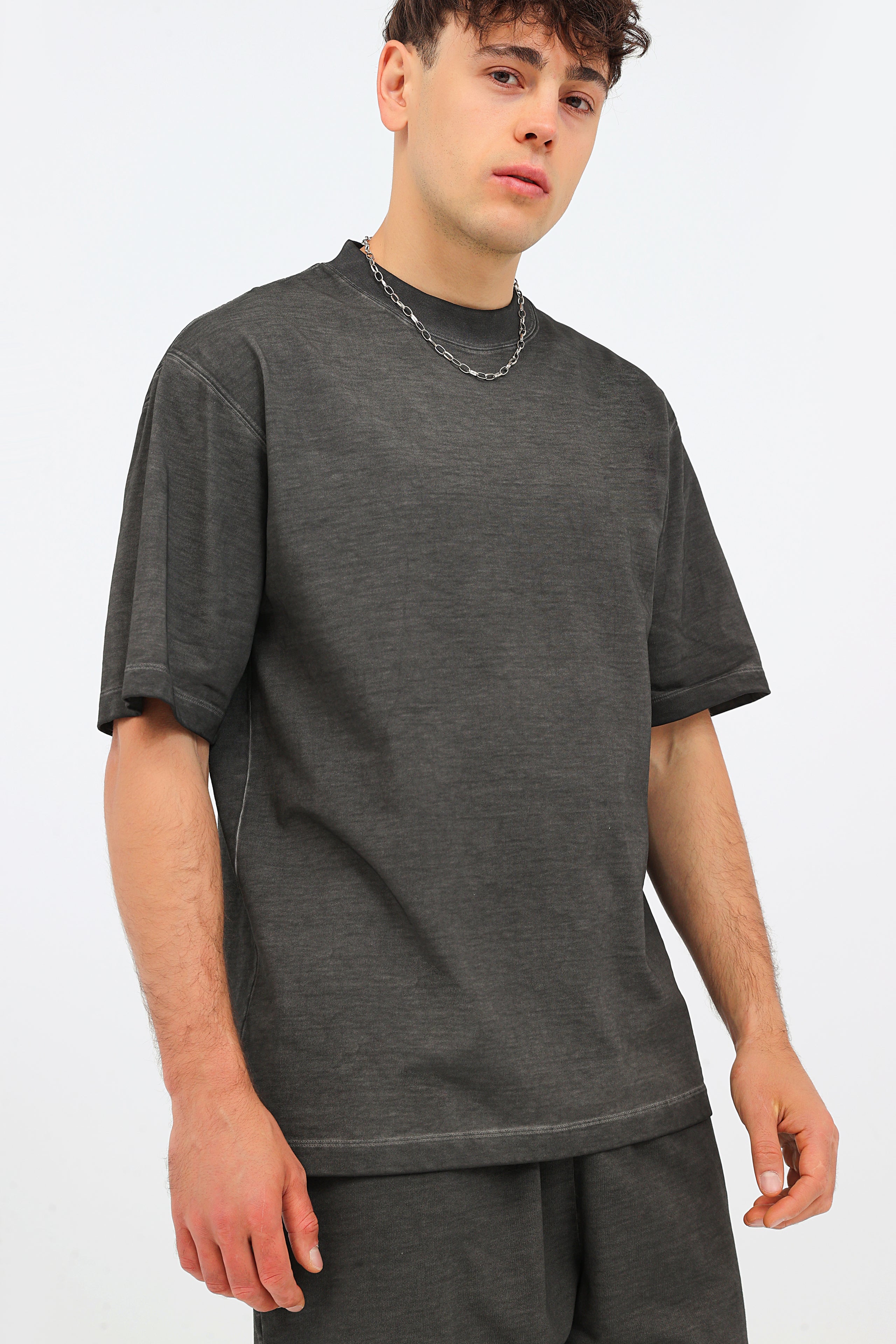 230GSM Ombre Washed Tee - Black - Model View