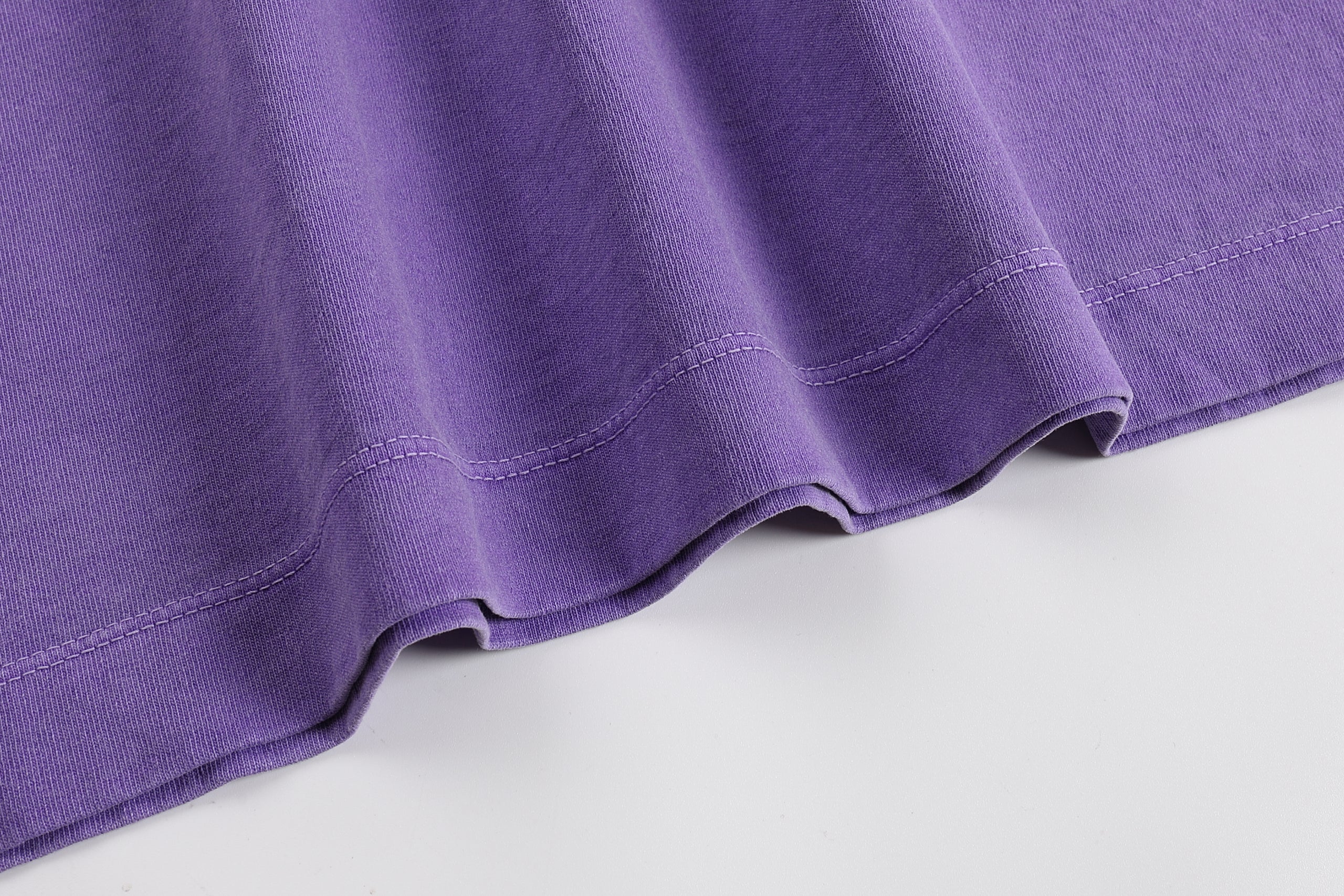 240GSM Women Pigment Dye Washed Cropped Tee - Purple Fabric, Stitching and Construction - Detail View